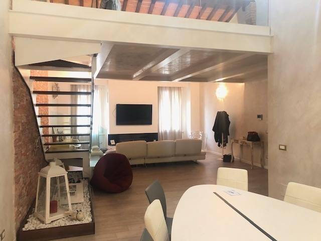 Appartamento a Mantova in Via Principe Amedeo di Savoia - Foto 2