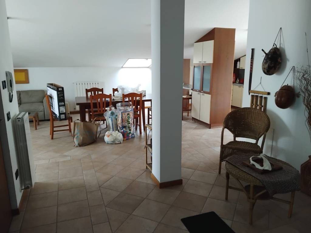 Appartamento a Alba adriatica in Via Giuseppe Garibaldi - Foto 2