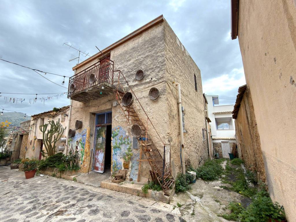 Casa indipendente a Partinico in Via Trieste - Foto 2