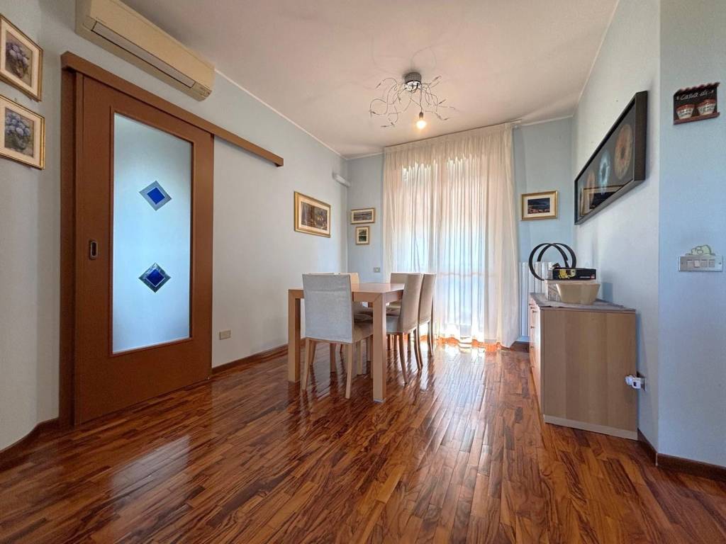 Appartamento a Desio in Via Santa Liberata - Foto 2