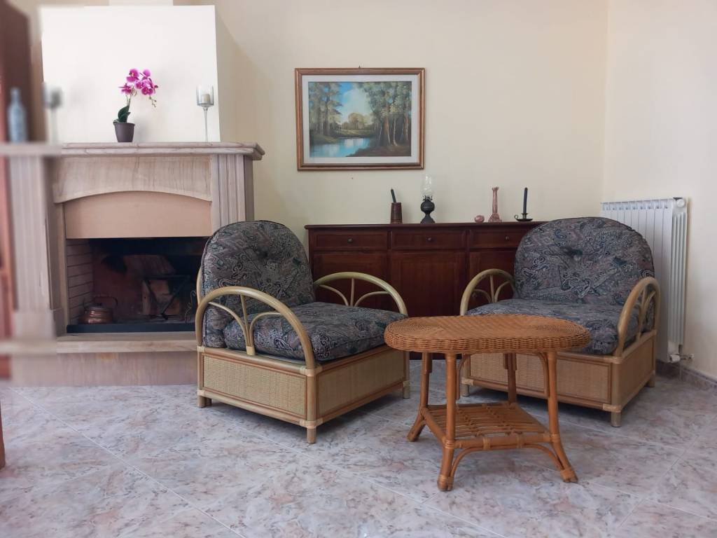 Appartamento a Crotone in Via dei Gelsomini - Foto 5