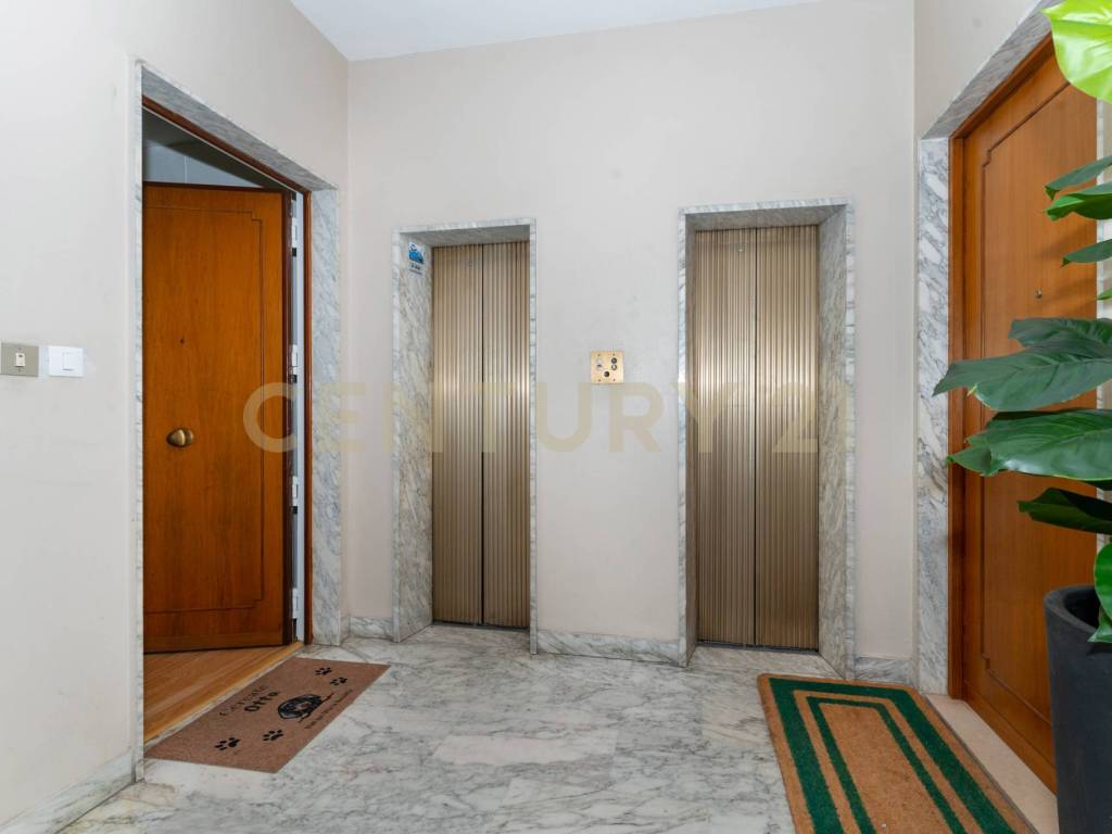 Attico / mansarda a Catania in Via Vincenzo Giuffrida, 203 - Foto 4