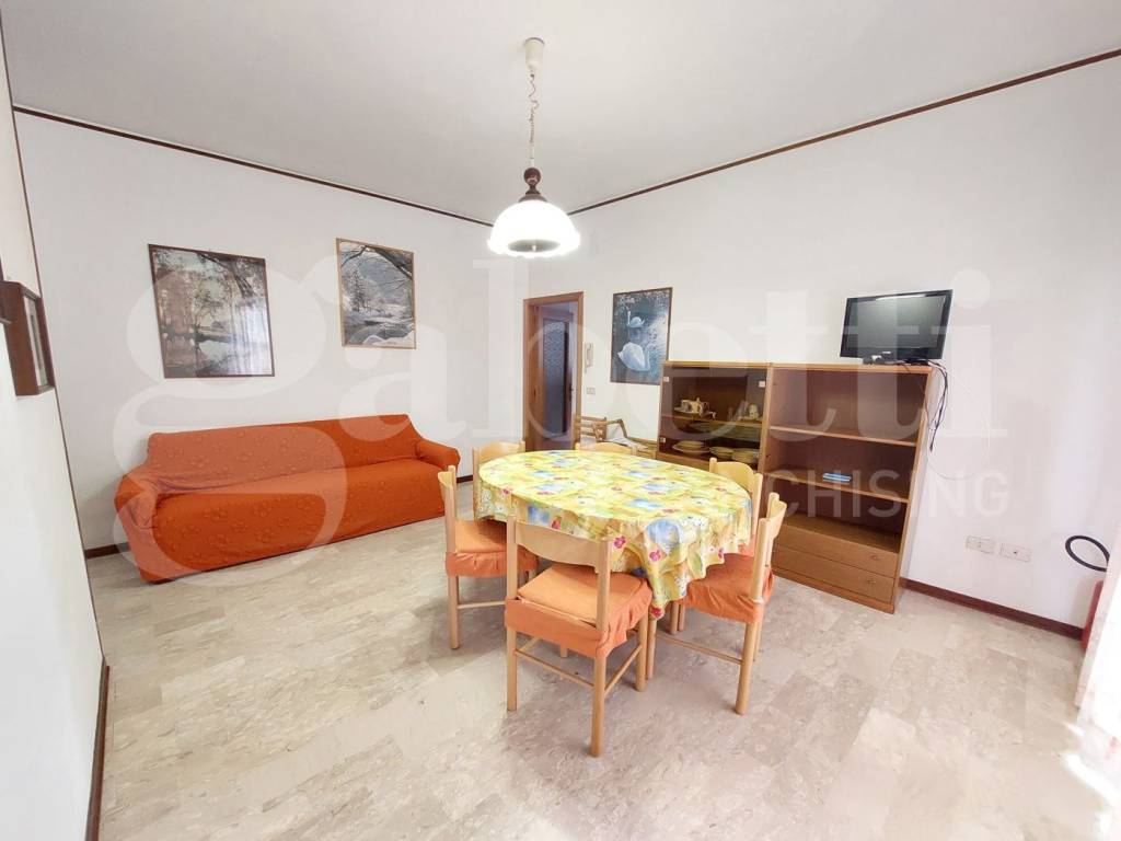 Appartamento a Alba adriatica in Lungomare Marconi, 92 - Foto 3