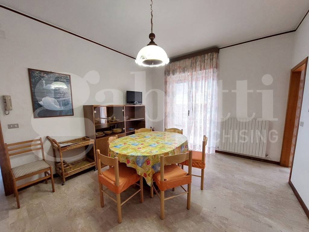 Appartamento a Alba adriatica in Lungomare Marconi, 92 - Foto 4