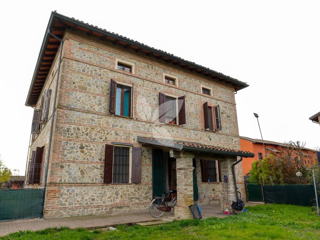 Villa a Sorbolo mezzani in Via Generale Carlo Alberto Dalla Chiesa, 9 - Foto 2