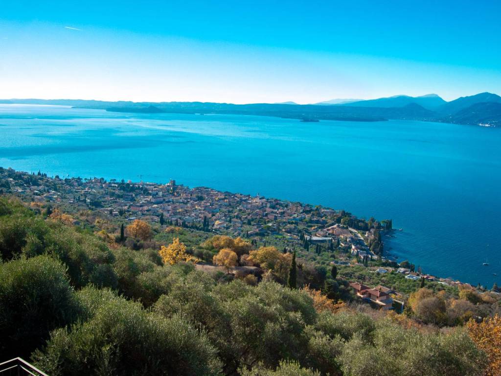 Villa a Torri del benaco in Via San Zeno, 37 - Foto 2
