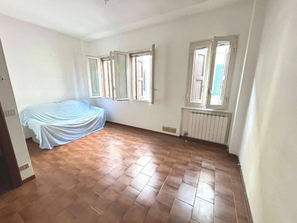 Appartamento a Bondeno in piazza Giuseppe Garibaldi - Foto 3