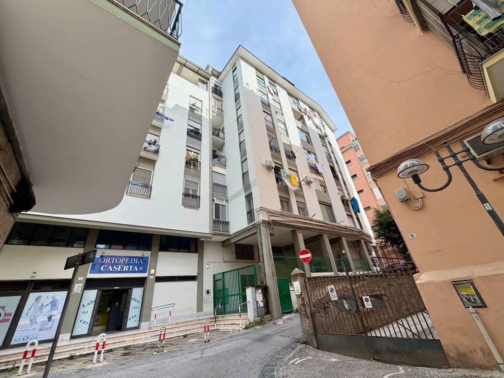 Appartamento a Portici in Via della Libertà Traversa 1 Sinistra, 4 - Foto 2