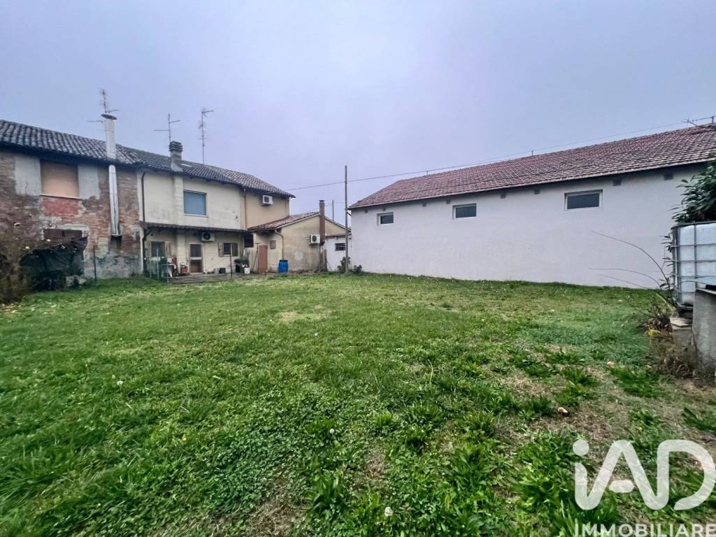 Villa a San felice sul panaro in Via Per Mirandola - Foto 4