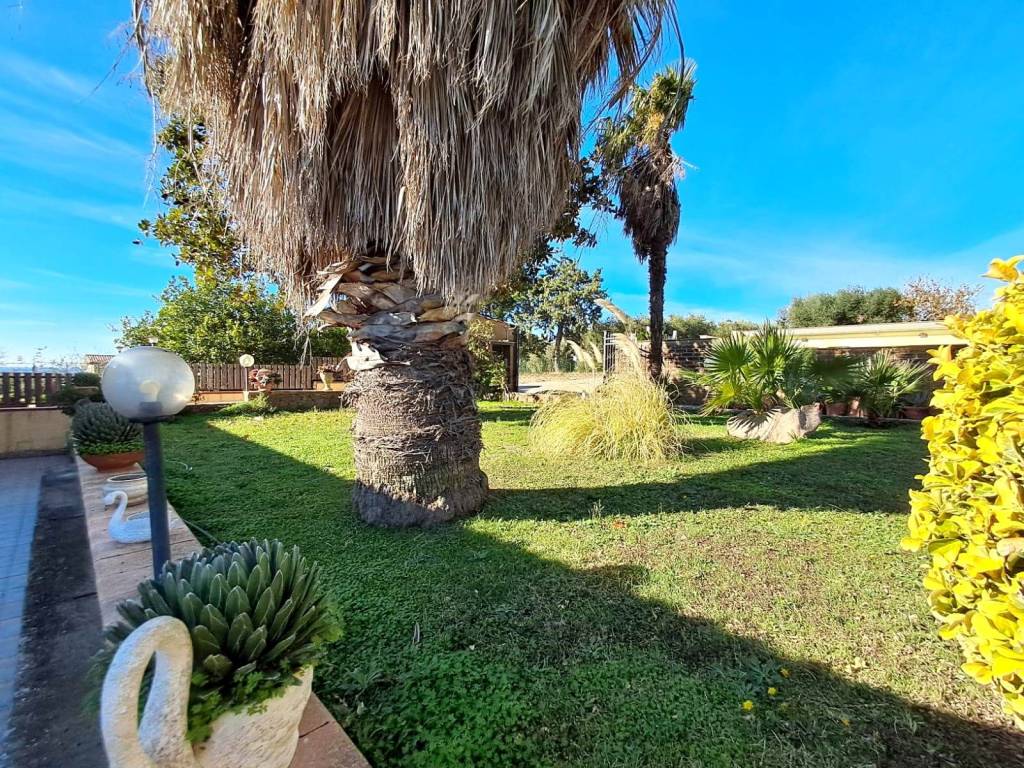 Villa a Civitavecchia in Via Puntone di Rocca - Foto 5