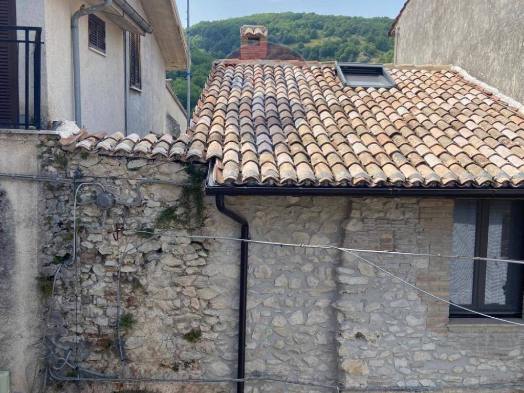 Casa indipendente a Pozzaglia sabina in Via Tarpea - Foto 5