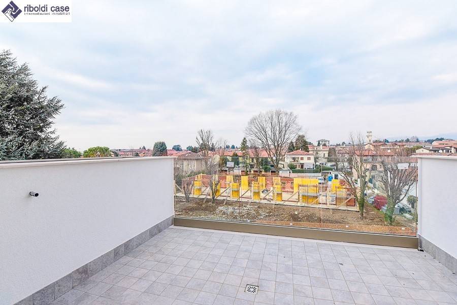 Attico / mansarda a Carate brianza in Via C. Cesana - Foto 5