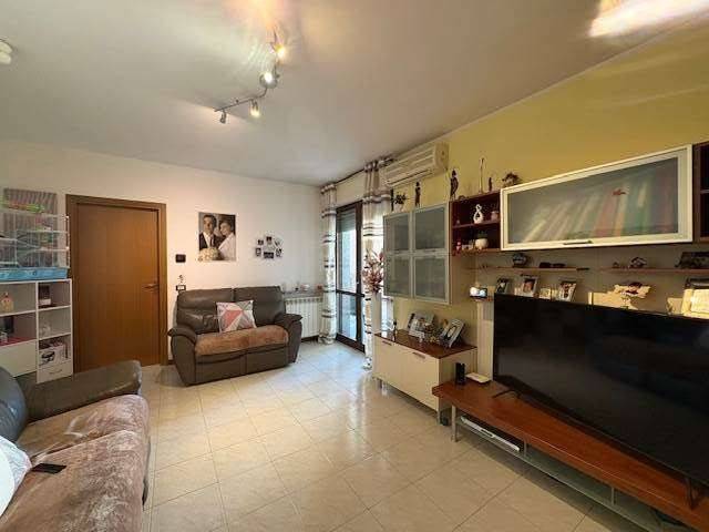 Appartamento a Novara in Pernate via Novara, 102 - Foto 5