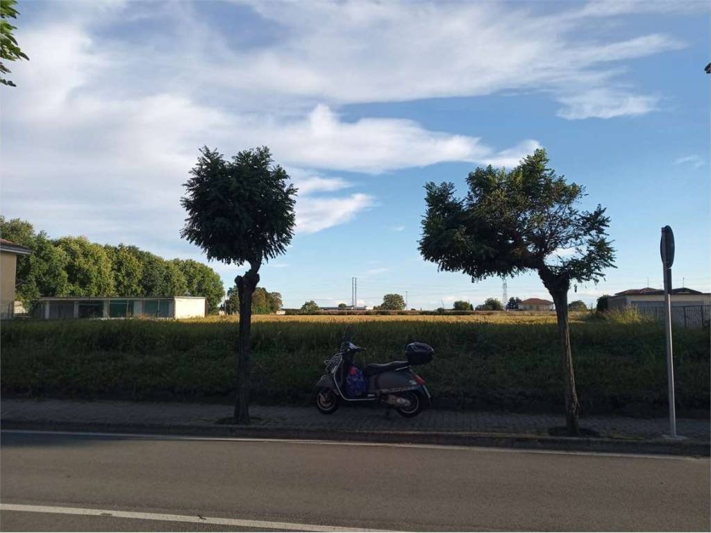 Terreno a Romentino - Foto 2