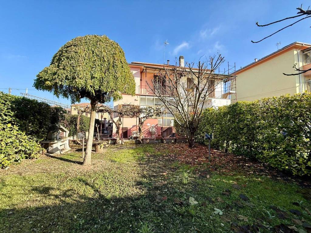 Casa indipendente a Alessandria in Via Della Maranzana, 8 - Foto 2