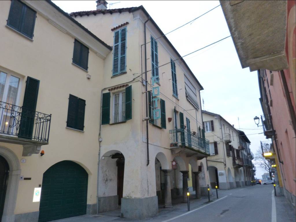 Palazzo / stabile a Fossano in Via Oddino Barotti - Foto 3