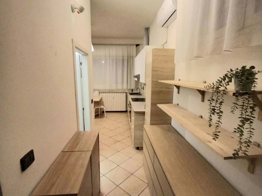 Appartamento a Bologna in Via Nino Bertocchi, 34 - Foto 4
