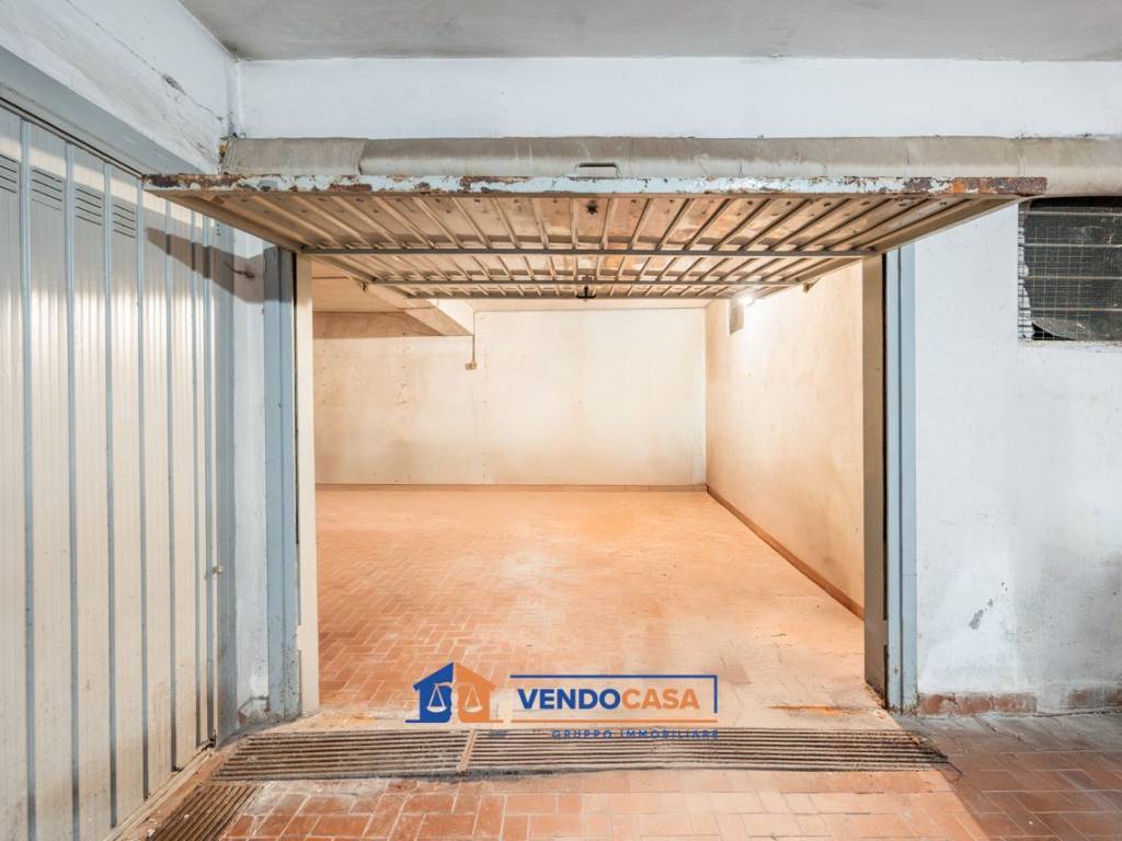 Box / garage a Varazze in Via San Francesco d'Assisi, 4 - Foto 3