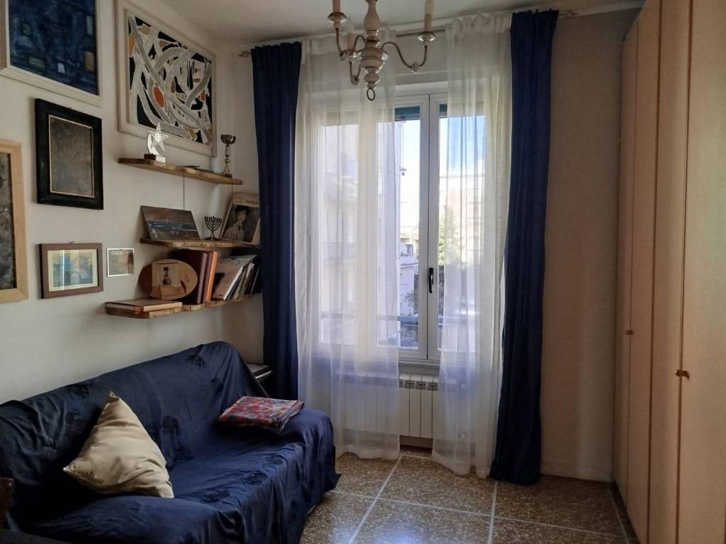 Appartamento a Livorno in Viale Cassa di Risparmio, - Foto 2
