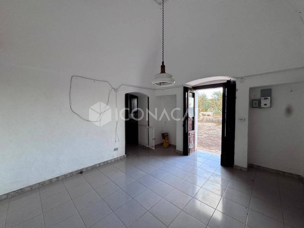 Casa indipendente a Ostuni in Contrada Cappelluzzo Fico - Foto 3