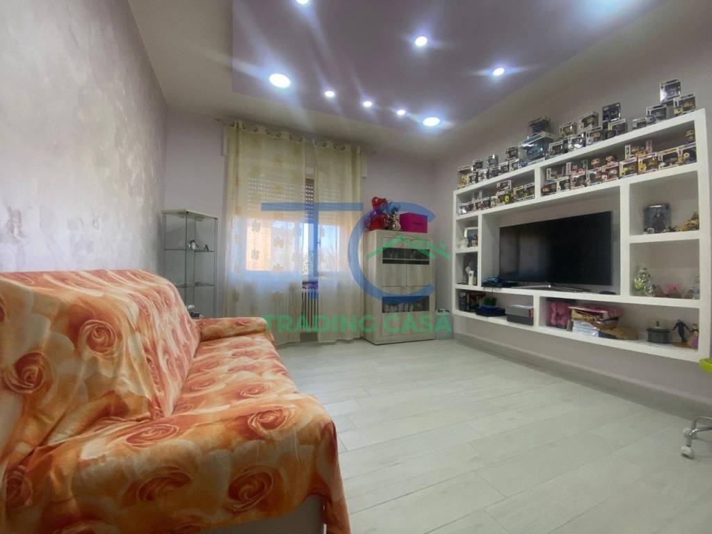 Appartamento a Codogno in Viale Trento - Foto 3