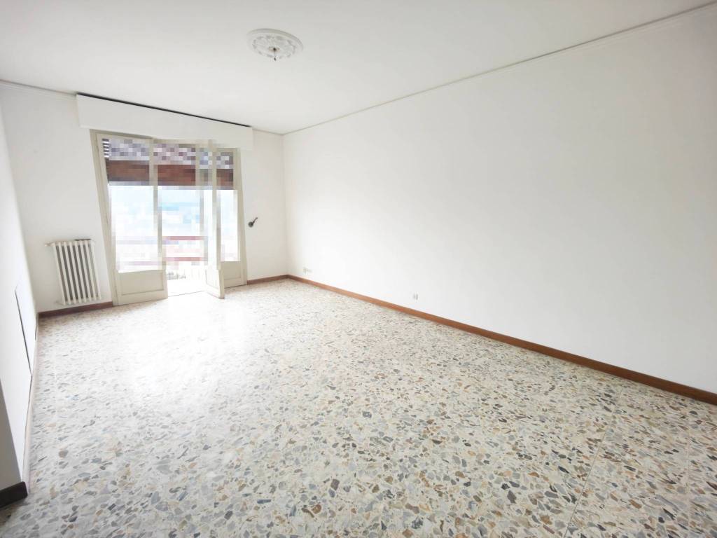 Appartamento a Montevarchi in Via Ammiraglio Burzagli, 61 - Foto 2