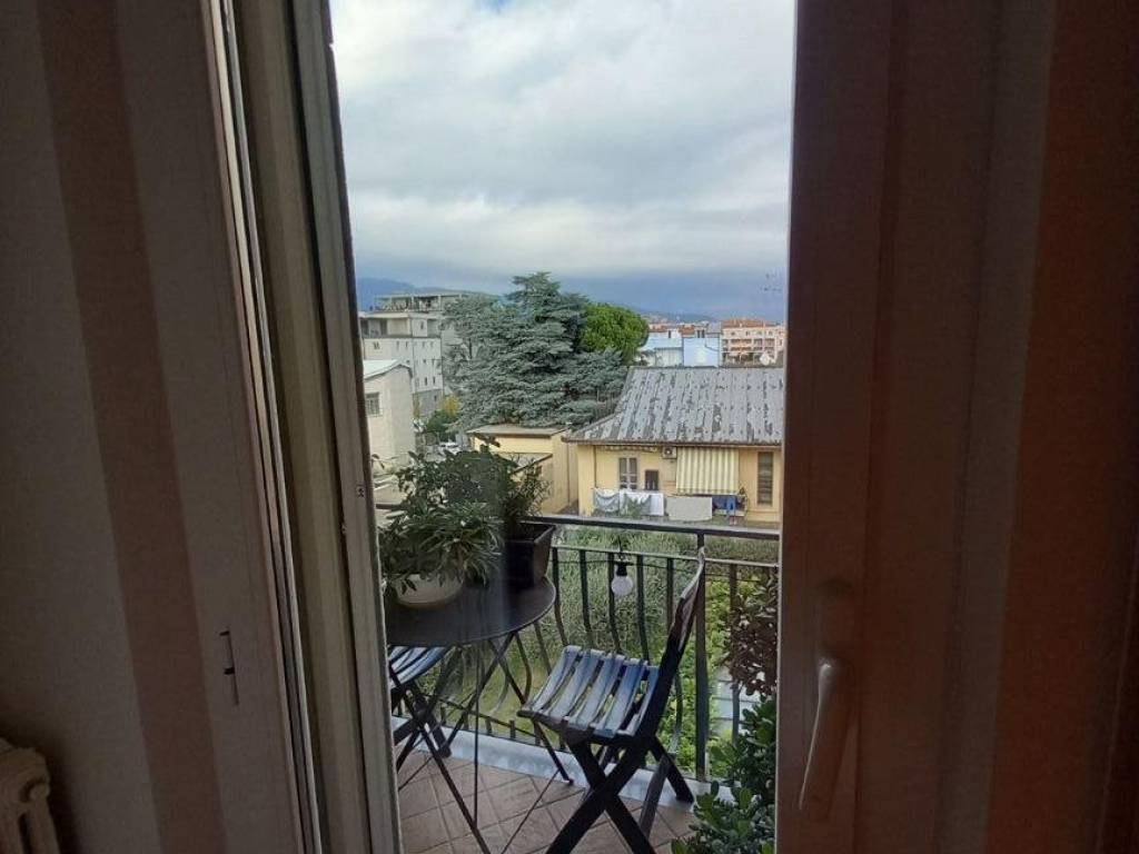 Appartamento a Albenga in Lungocenta Dante Alighieri - Foto 5