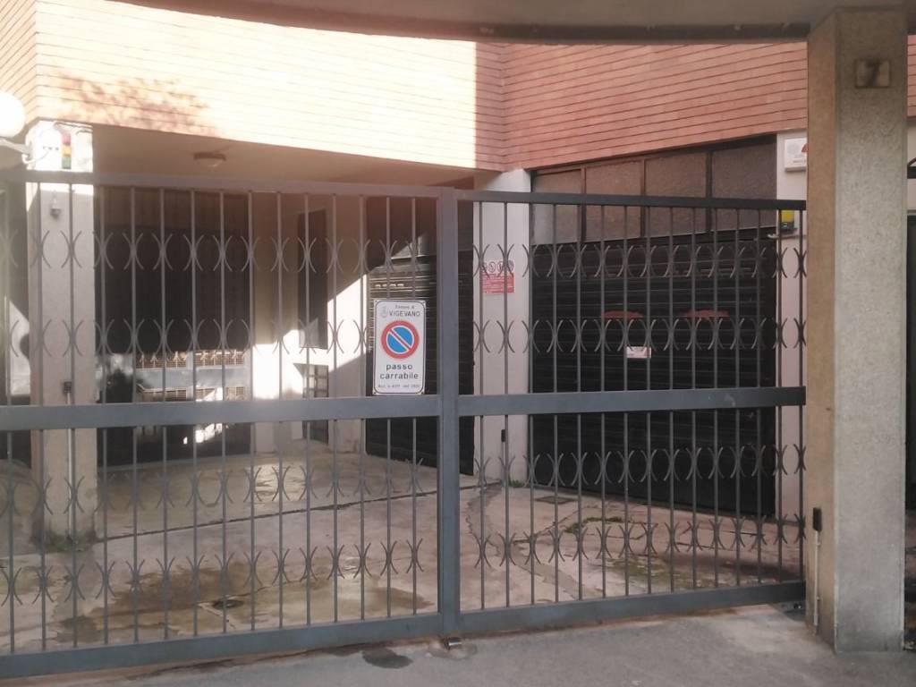 Box / garage a Vigevano in Via Agnese Riberia - Foto 5