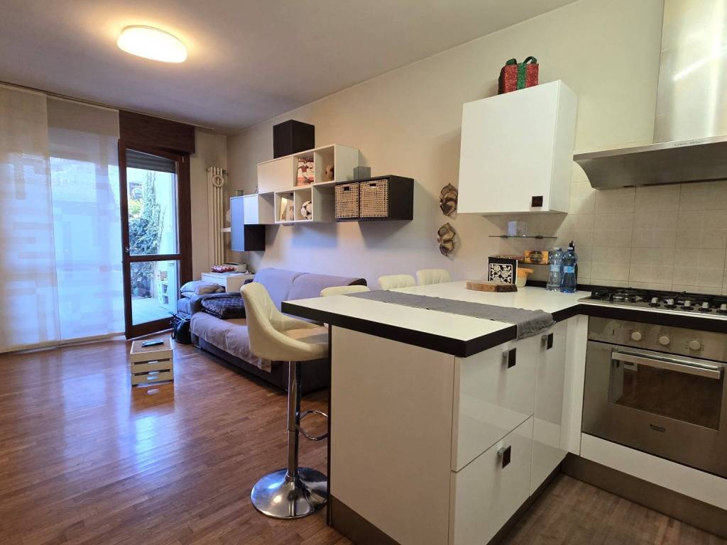 Appartamento a Bergamo in Via Vincenzo Cesati, 5 - Foto 2