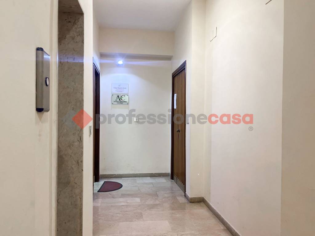 Immobile a Barcellona pozzo di gotto in Via Giosuè Carducci, 72 - Foto 2