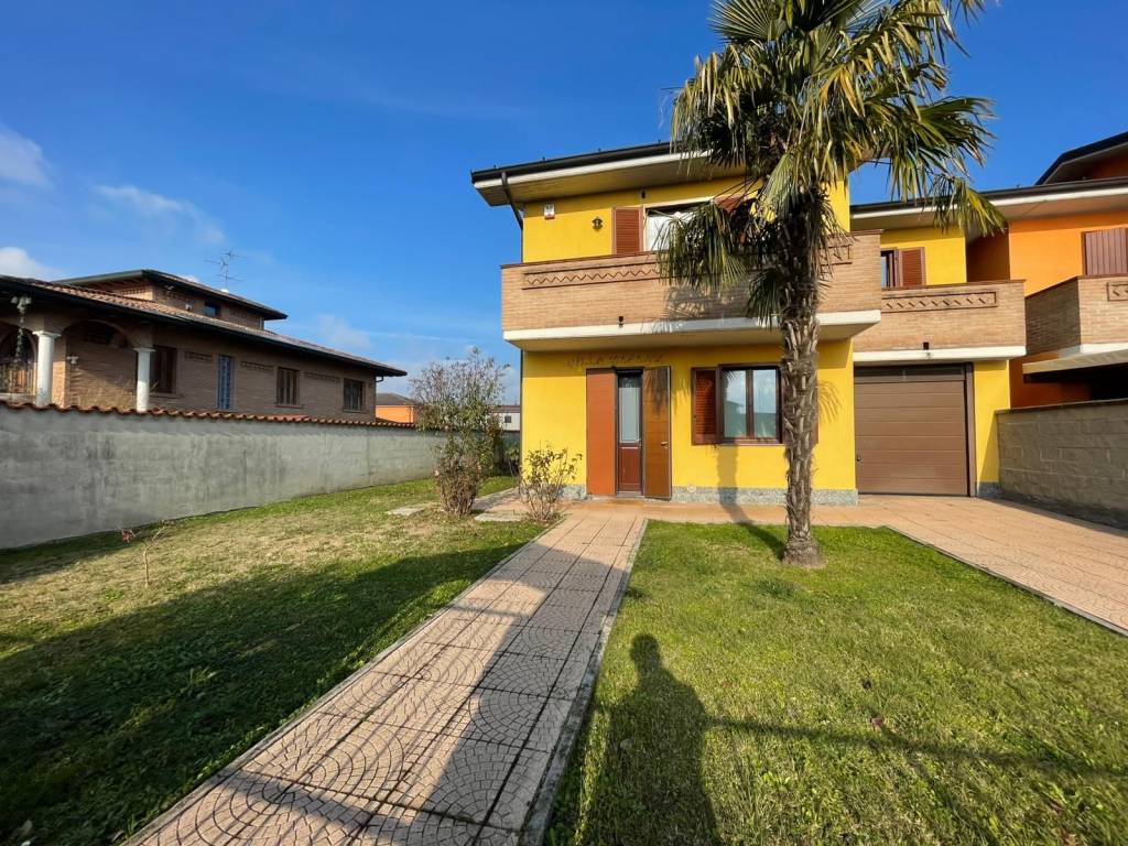 Villa a Lodi in Via Felice Cavallotti - Foto 4