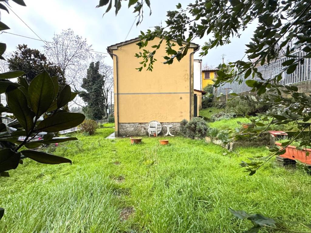 Villa a Vaiano in Via Emilio Bertini, 1 - Foto 5