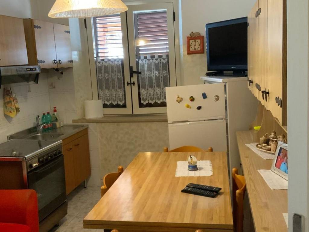 Casa indipendente a Nereto in Via Filippo Turati - Foto 4