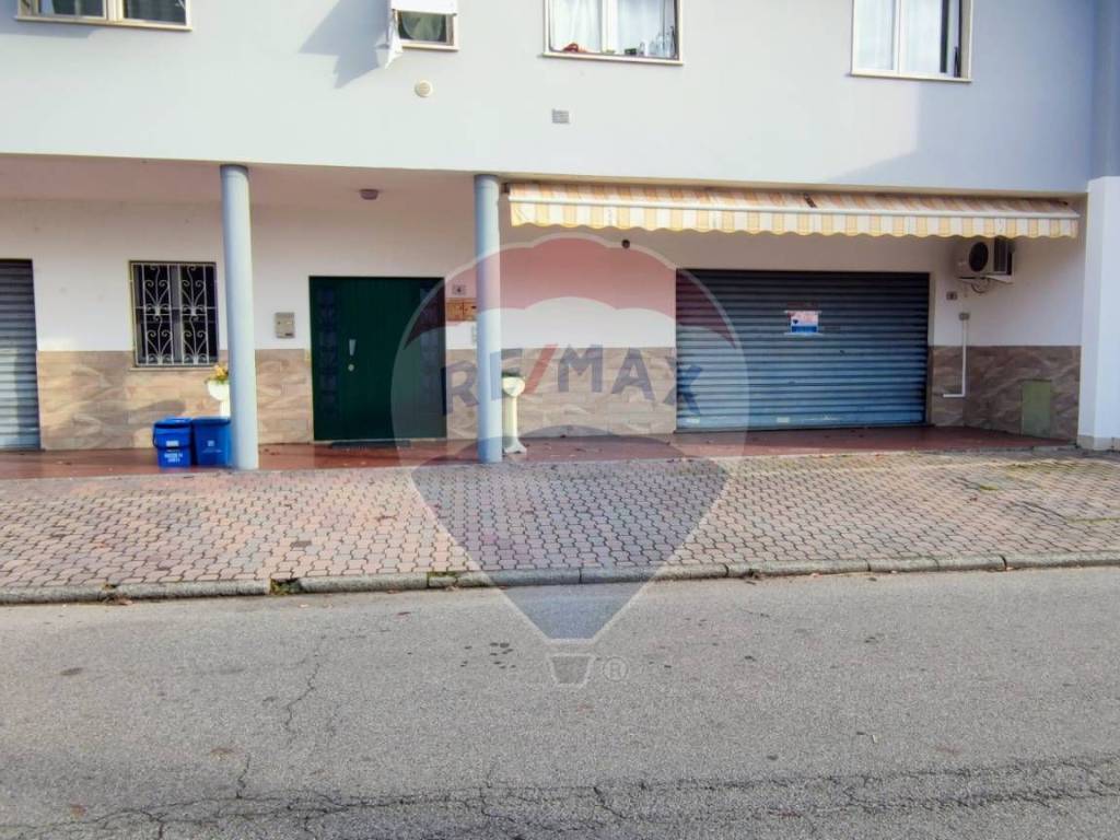 Immobile a Angera - Foto 2