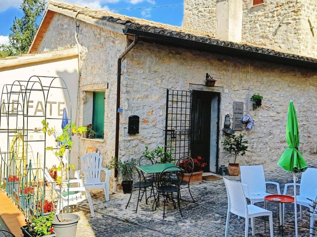 Casa indipendente a Sellano in Via Giuseppe Garibaldi, 4 - Foto 2