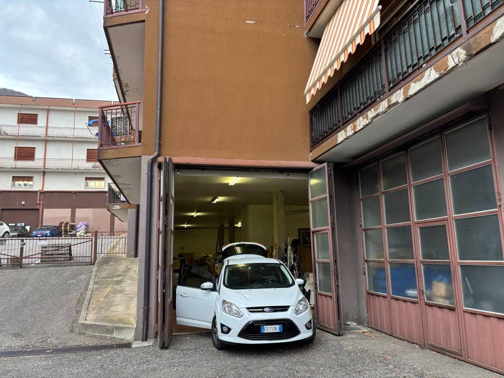 Immobile a Arcisate in Via Giacomo Matteotti, 10 - Foto 4