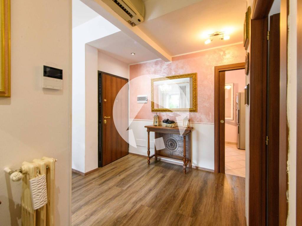 Appartamento a Reggio emilia in Via Guido Riccio Fogliani, 41 - Foto 3