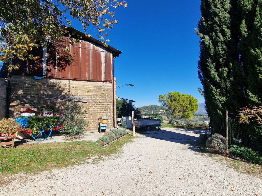 Villa a Spoleto in Località Terzo San Severo, 1 - Foto 4