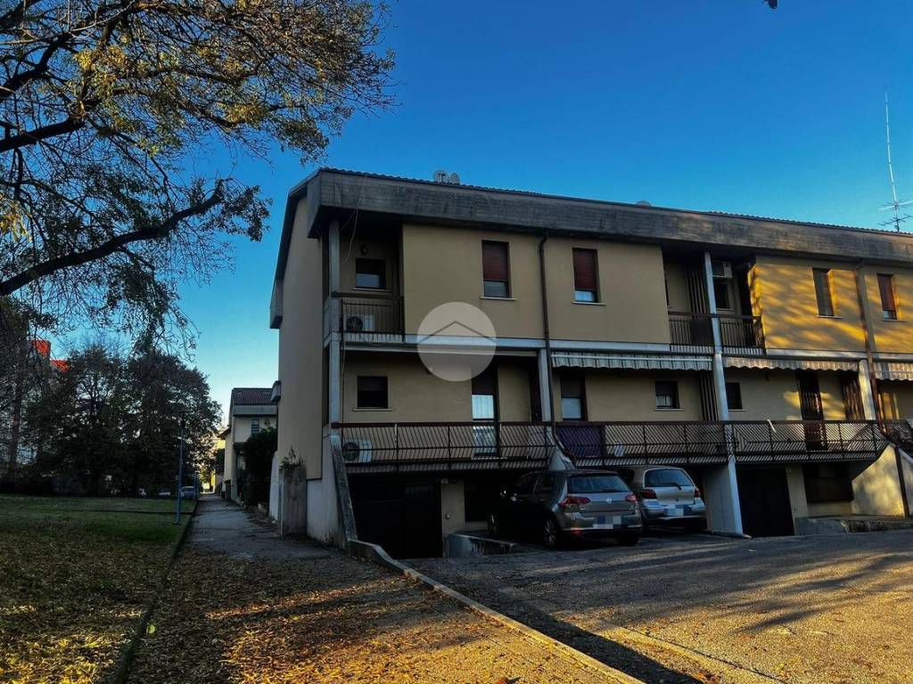 Villetta a schiera a Brescia in Via Brunelleschi, 32 - Foto 5