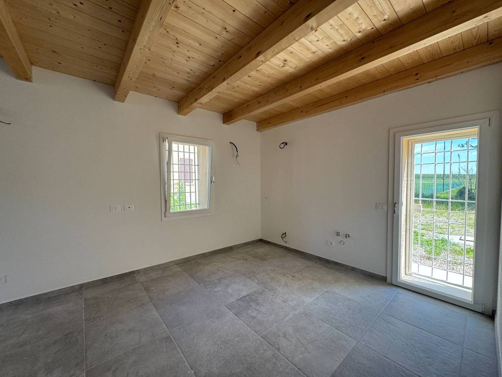 Casa indipendente a Ferrara in Piazza Santi Filippo e Giacomo - Foto 2