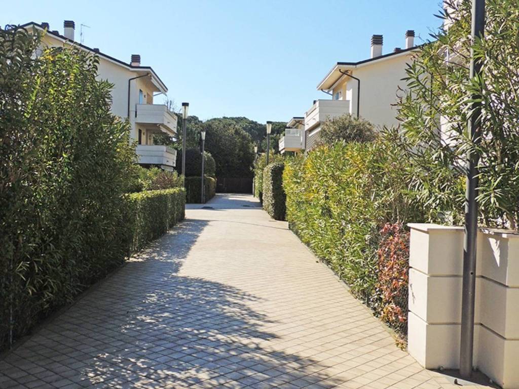 Appartamento a Cervia in Viale Vittorio Veneto, 62 - Foto 2