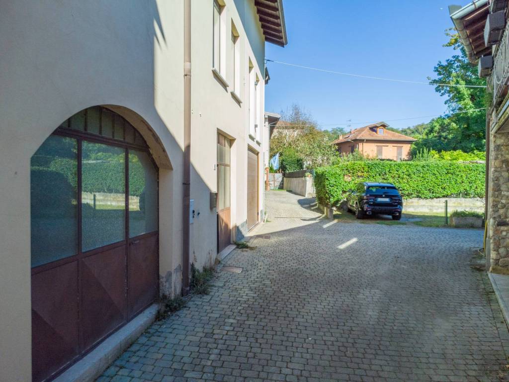 Appartamento a Gavirate in Via al Lago, 8 - Foto 5