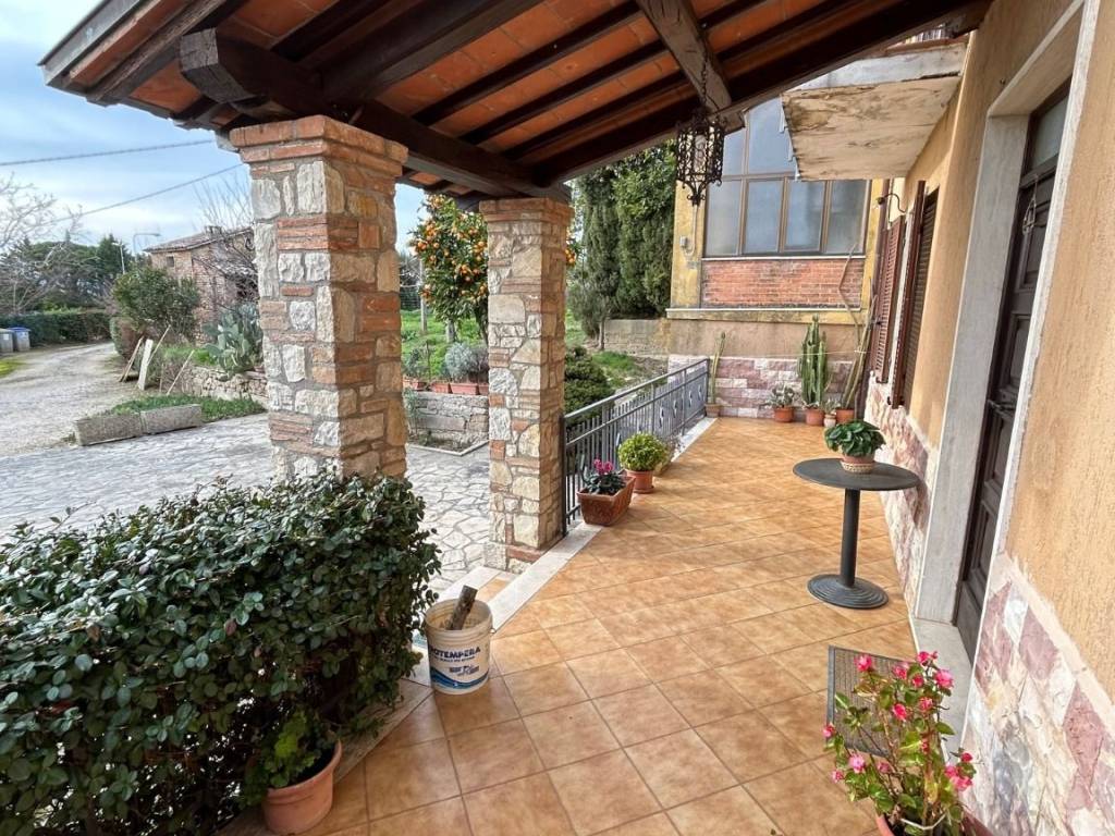Villa a Todi in Strada Provinciale di Collevalenza - Foto 2