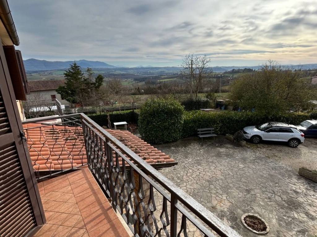 Villa a Todi in Strada Provinciale di Collevalenza - Foto 4