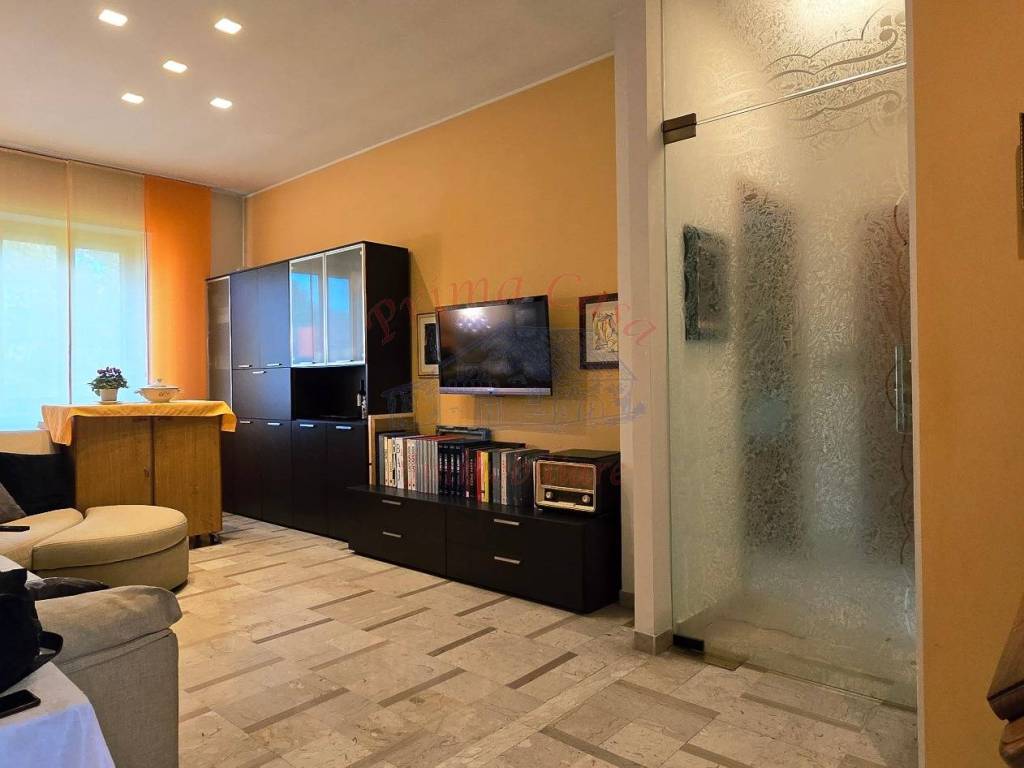 Appartamento a Asti in Viale al Santuario - Foto 2