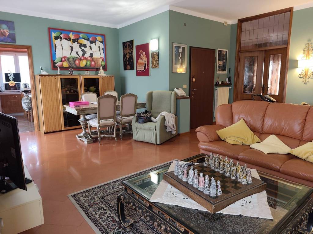 Appartamento a Borgaro torinese in Via Romagna, 10 - Foto 4