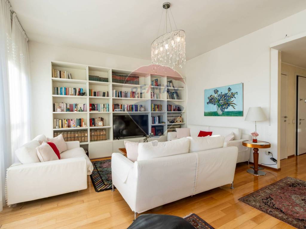 Appartamento a Seregno in Galleria John Fitzgerald Kennedy, 10 - Foto 3