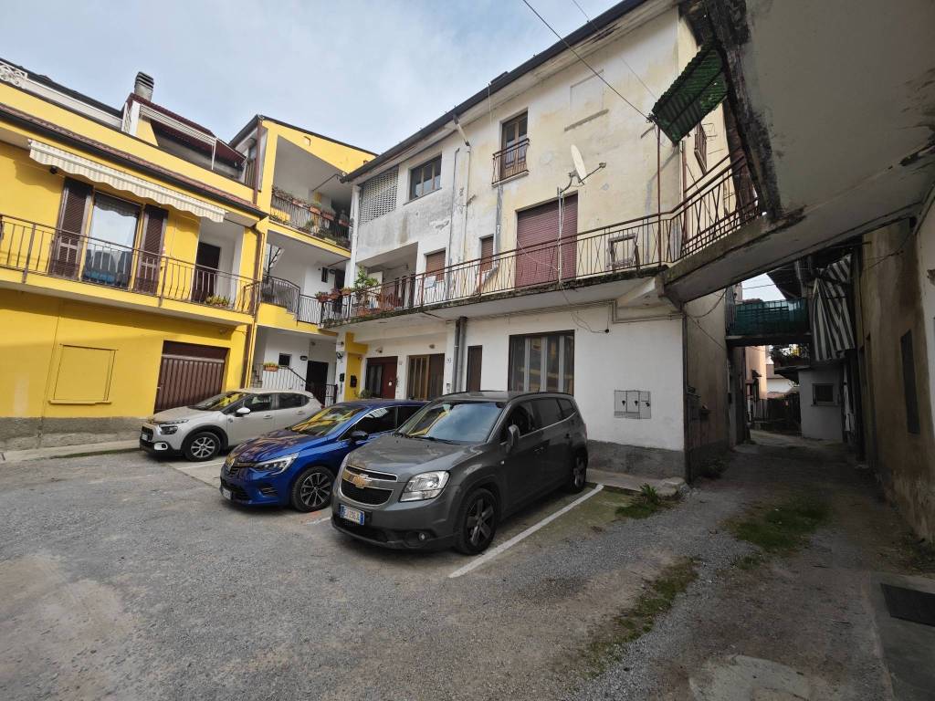 Appartamento a Besana in brianza in Via Cardinale Federico Borromeo - Foto 3