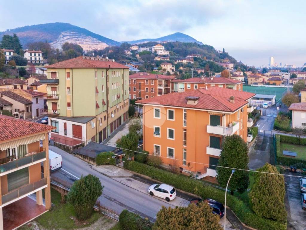 Appartamento a Rezzato in Via Donizetti, 3 - Foto 3