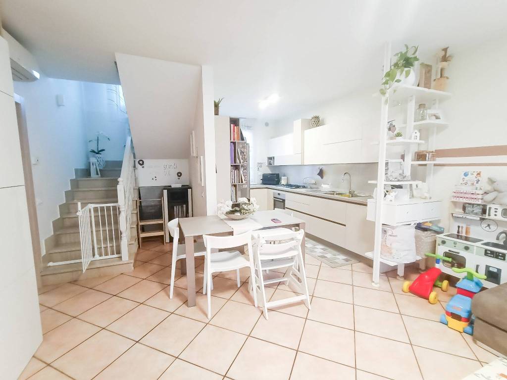 Casa indipendente a Corbola in Via Pietro Nenni, 112 - Foto 3